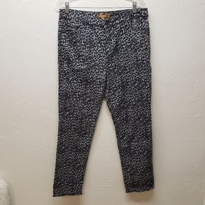 Ellen Tracy animal print jeans